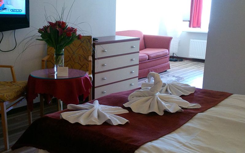 Superior room with flowers